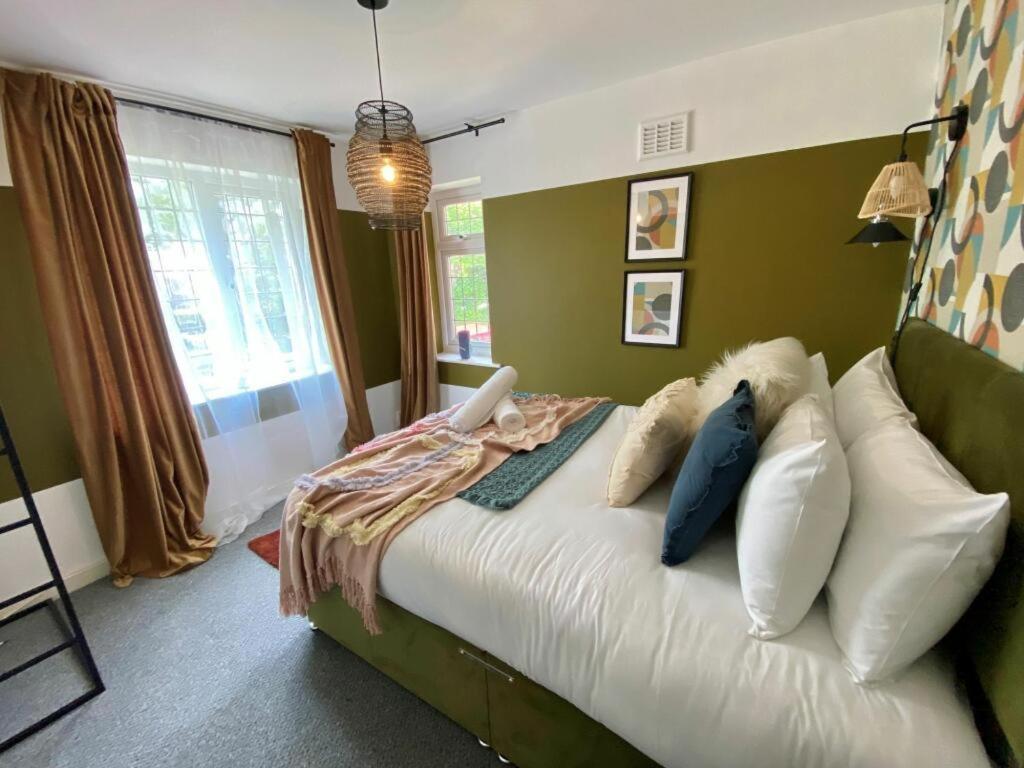 Coventry Huge 4Bed 2Bath Private Parking Nec By Empower Homes Экстерьер фото